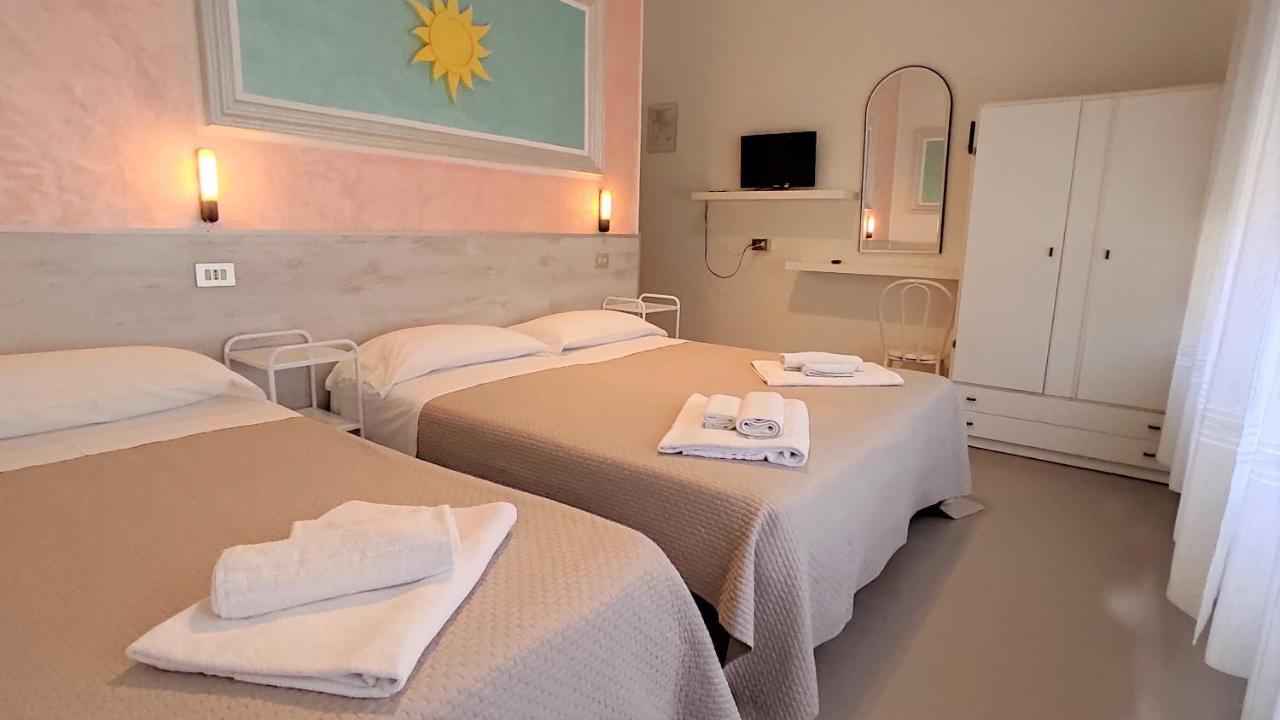 Hotel De Amicis 里乔内 外观 照片