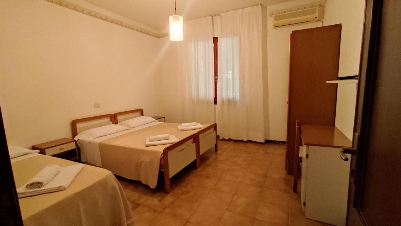 Hotel De Amicis 里乔内 外观 照片
