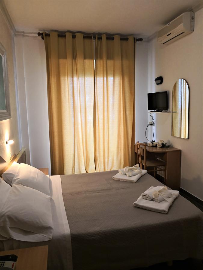 Hotel De Amicis 里乔内 外观 照片